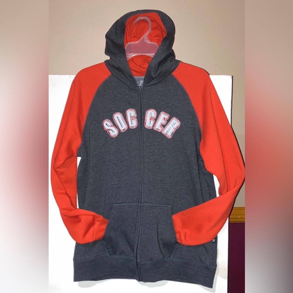 NWOT Young Men’s FullZip Soccer HOODIE GREY w/ Orange Sleeves and Lining Sz18-20